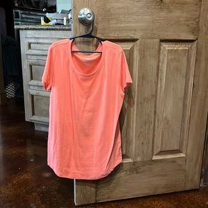 Peachy color athletic type top